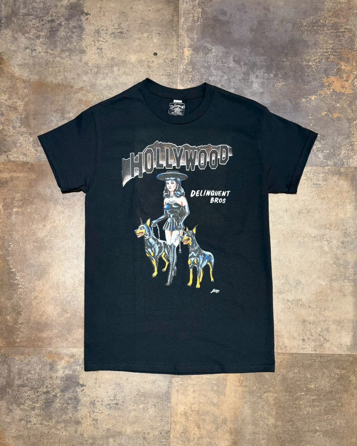 Witches & Bitches Tee　BLACK