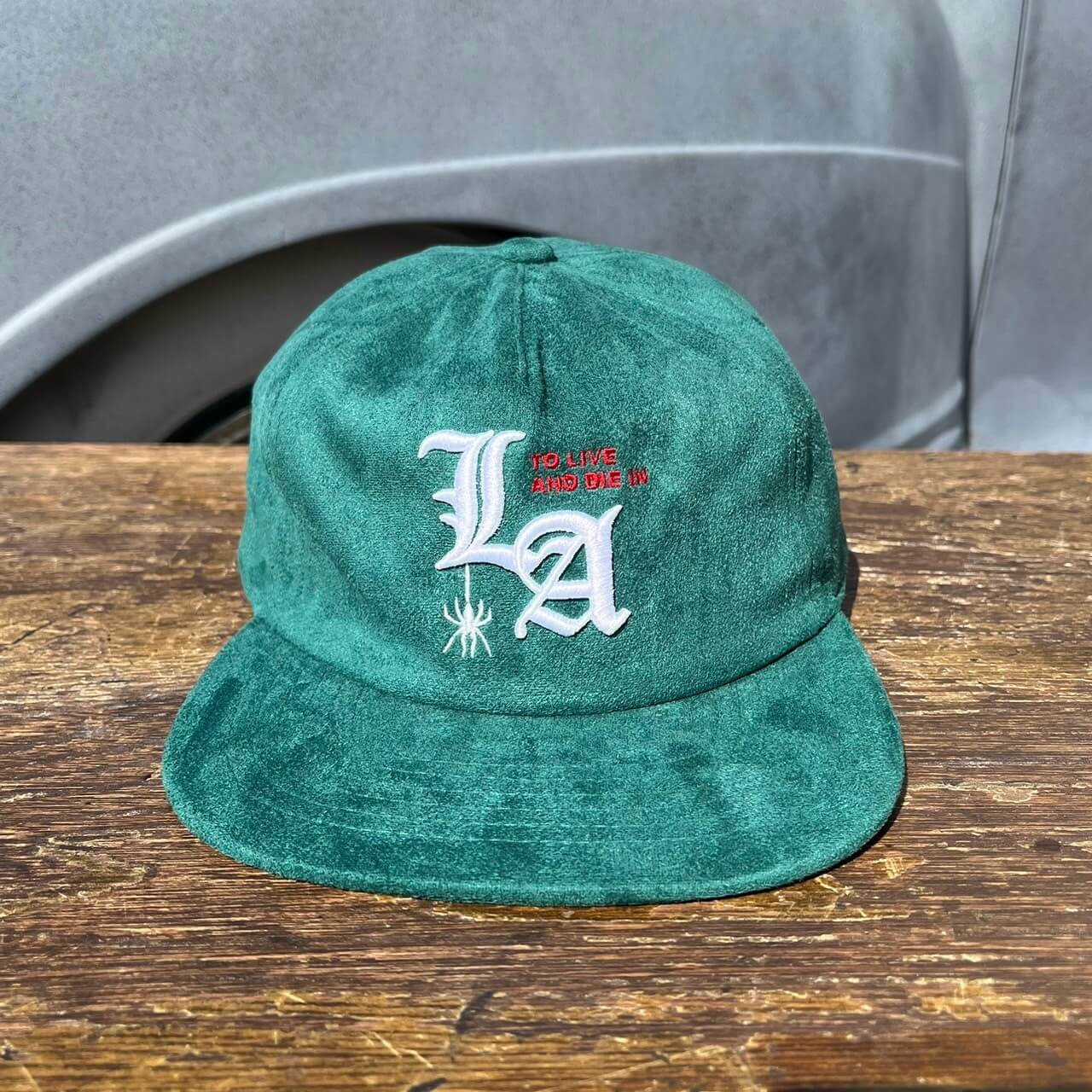 To live and Die in LA  Suede Snap Back Cap　GREEN