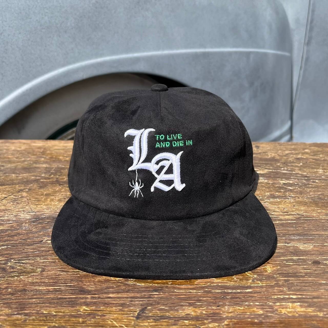 To live and Die in LA  Suede Snap Back Cap　BLACK