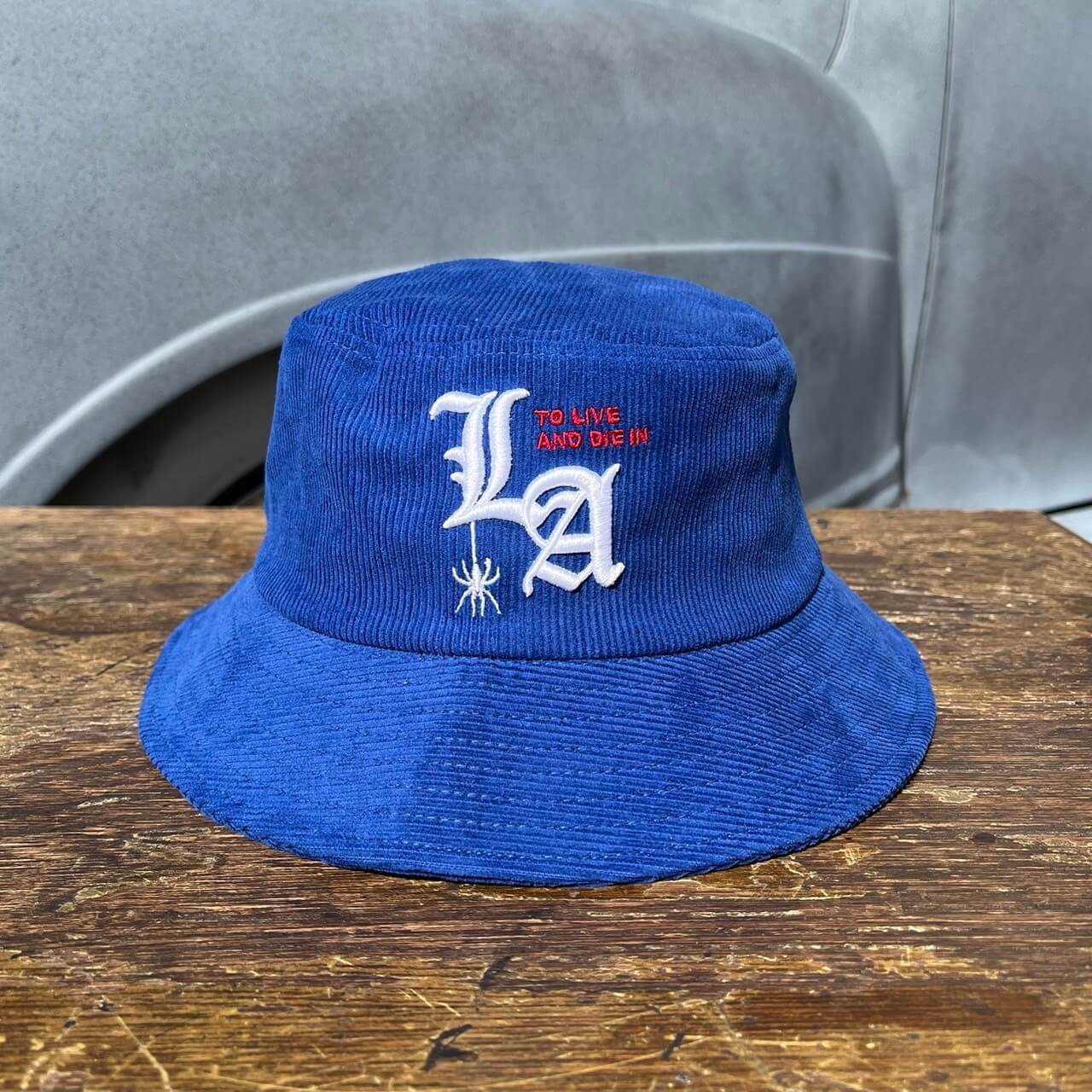 To live and Die in LA Corduroy Bucket Hat　BLUE