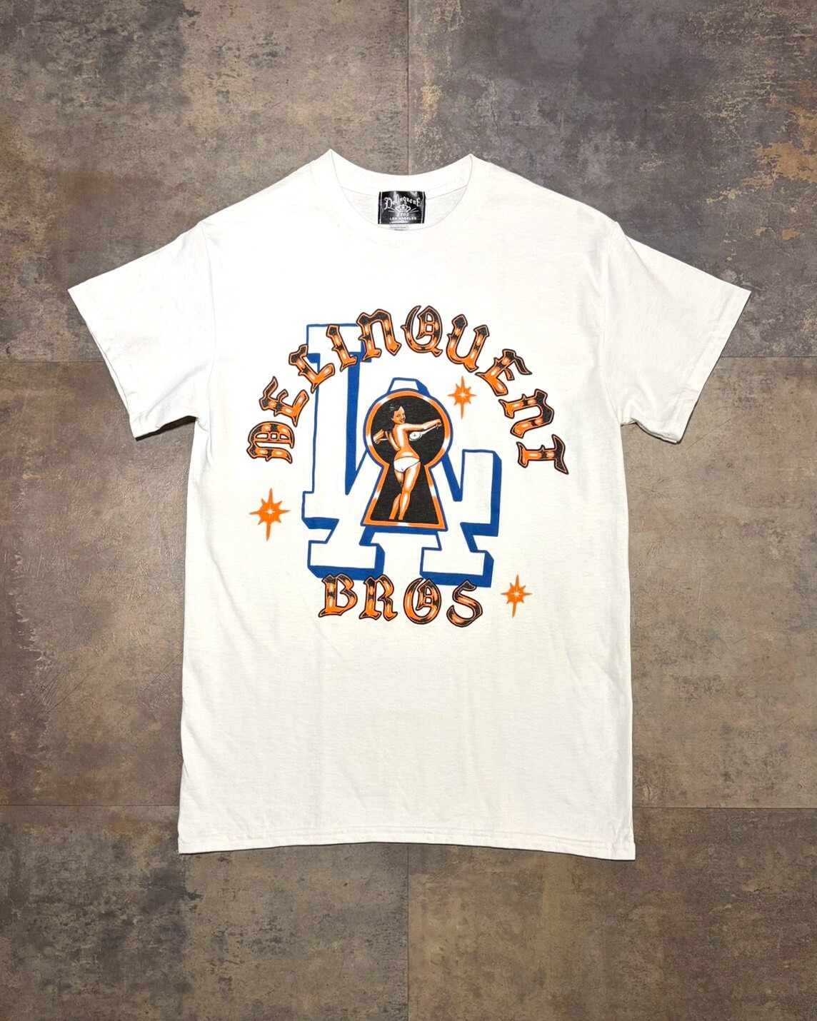 “Peek a Boo” Tee　WHITE