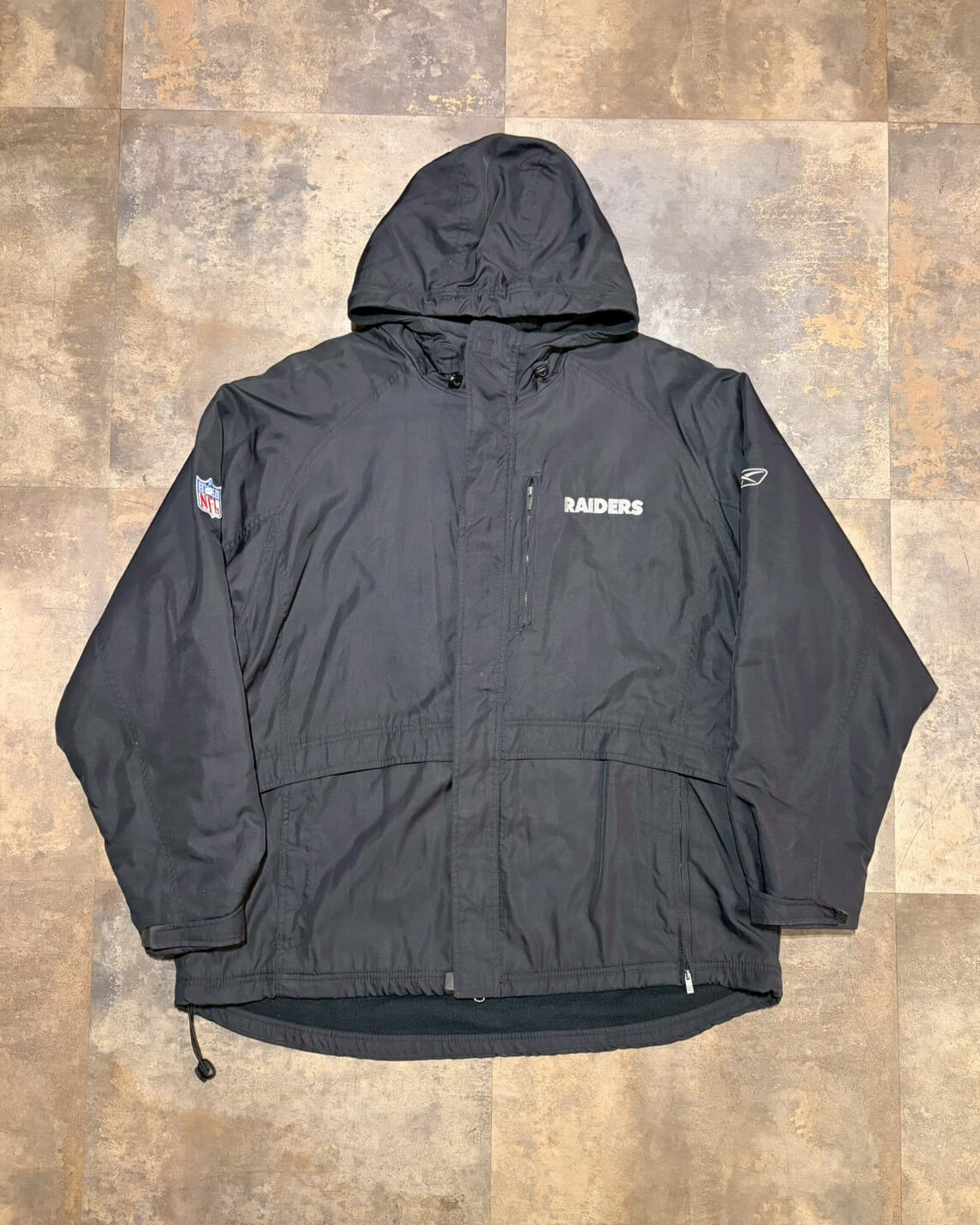 Reebok RAIDERS フリースマウンテンパーカー