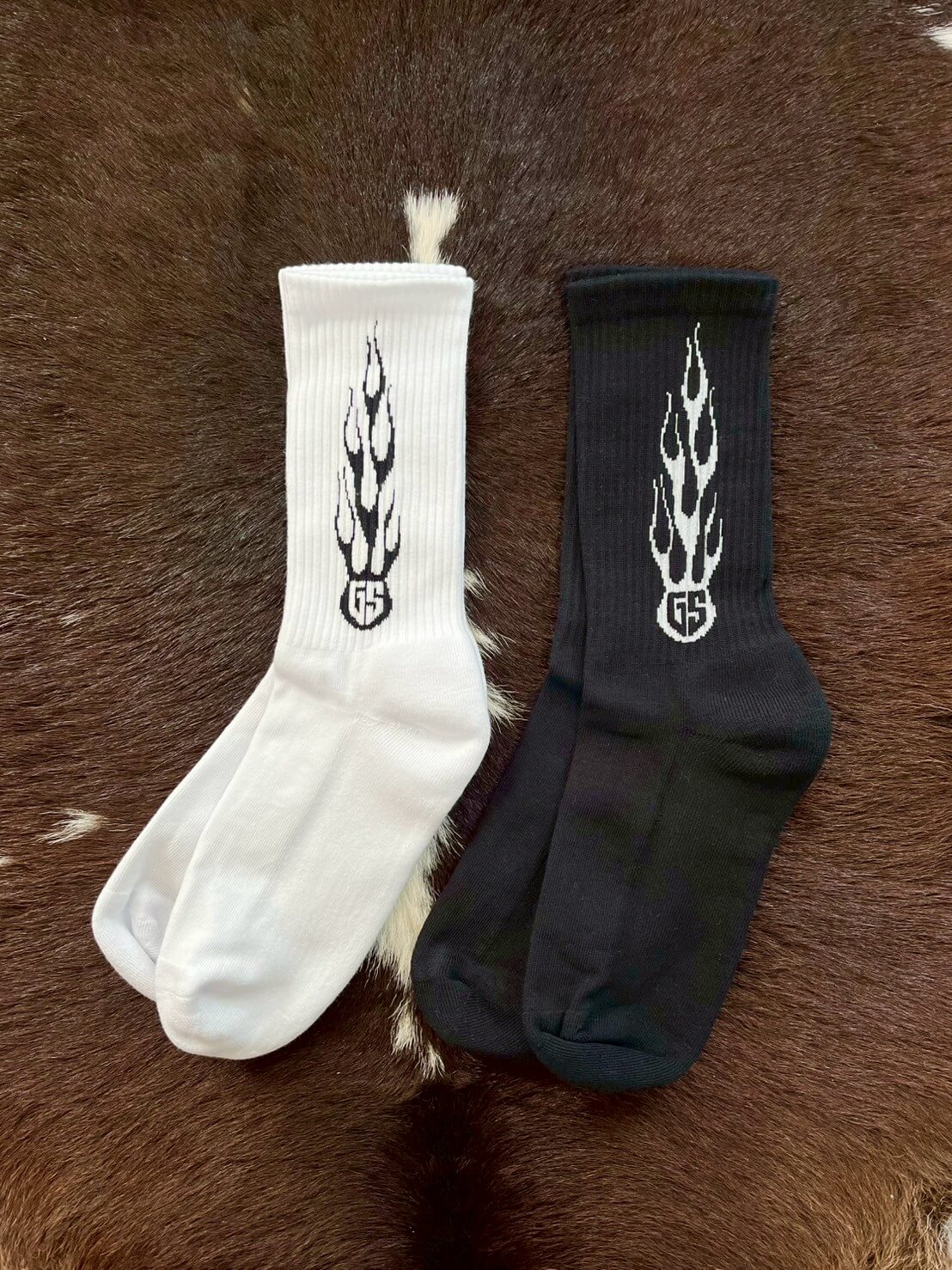 GLISTER FIRE BALL SOCKS