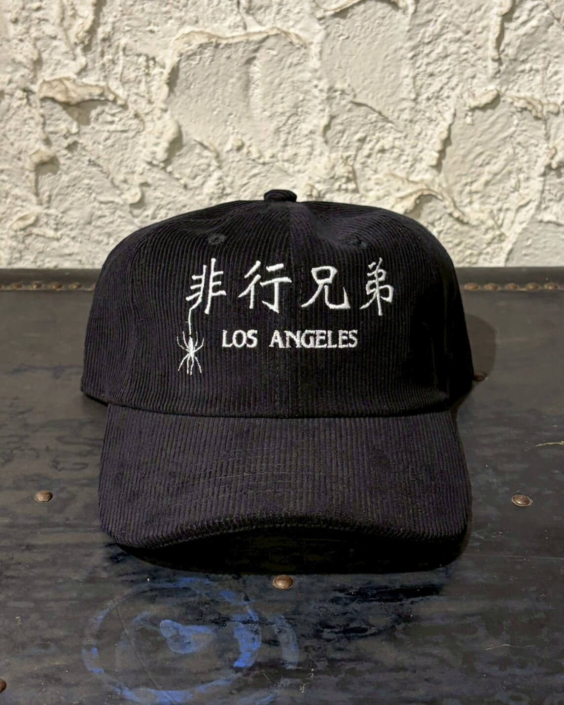 非行兄弟 Corduroy Snap Back Cap　BLACK