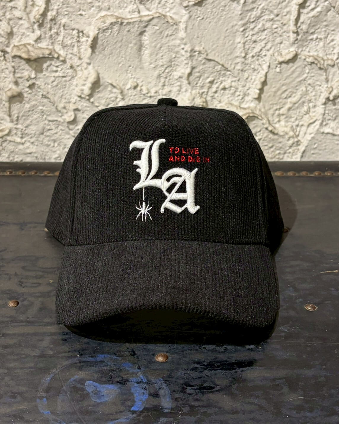 To live and Die in LA Corduroy 5 Panel Snap Back Cap　BLACK