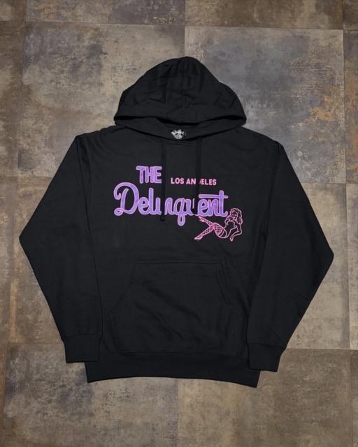 【Recommend item🇺🇸】”The Delinquent LA”HoodieDelinquent Brosのサインと愛想よく微笑むピンナップガールが愛らしい”The Delinquent LA”。フロントに映えるグラフィックがスタイリングの主役になる事間違いないアイテム。Hoodie・Teeそれぞれご用意ありますのでお気に入りな方を是非🤝
SIZE : S~XL⬛︎ 営業時間 : 11:00~19:00
⬛︎ 北海道札幌市白石区北郷9条７丁目10-2
⬛︎ 駐車場有
⬛︎ 定休日はInstagram固定投稿にてご確認下さい。#delinquentbros
#デリンクエントブロス
#デリンクエント
#非行兄弟
#札幌