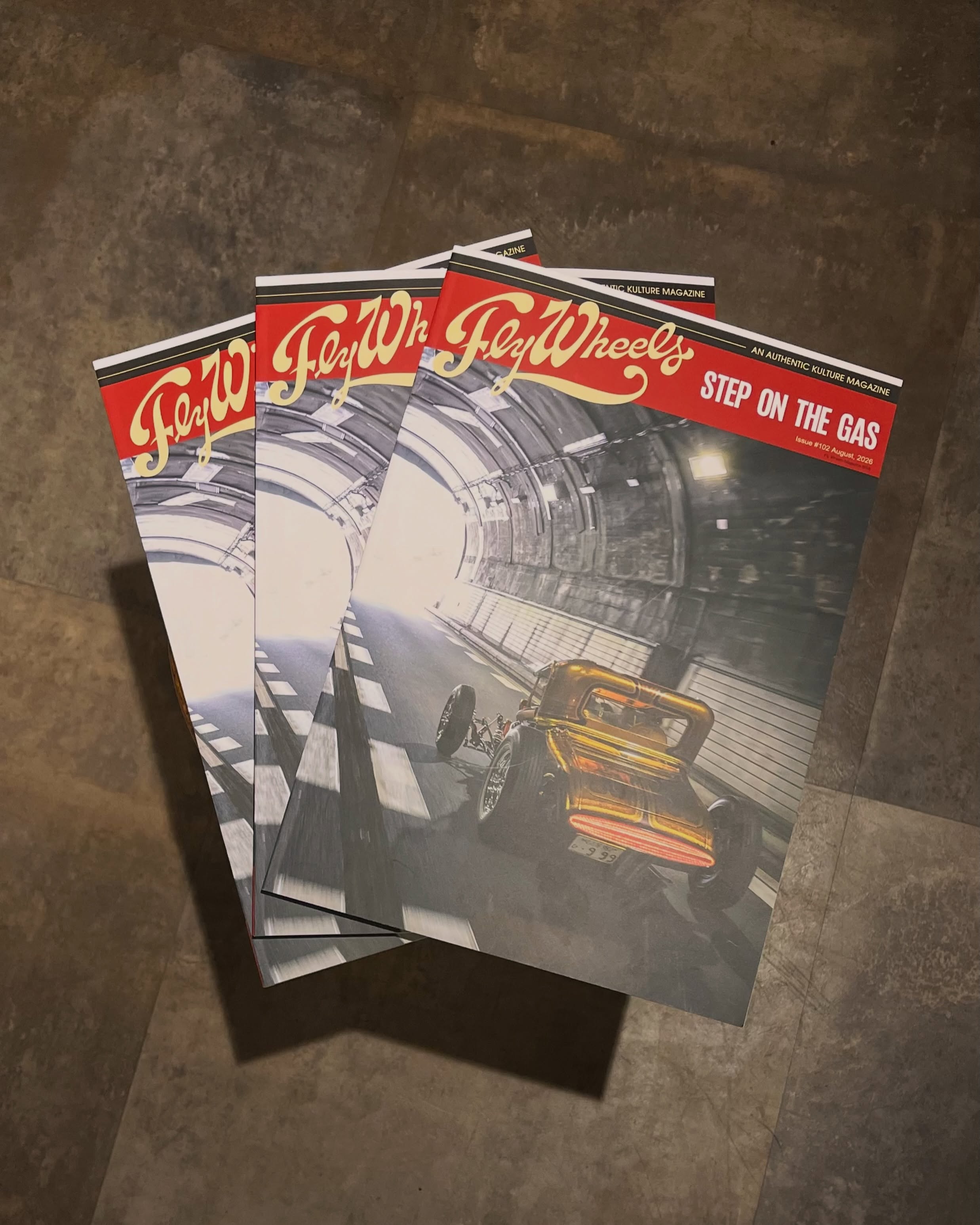 【New Arrival🇯🇵】Fly Wheels/フライウィール　#102 STEP ON THE GAS巻頭特集は「STEP ON THE GAS」。乗り物である以上当たり前のことですが、
リアルに走ることのかっこよさに改めてフィーチャーします。自分の感覚でアナログな愛車を操り、路上を走る。
ただそれだけの行為が何よりも特別な時間を与えてくれる。旅を楽しむ者。レースに挑む者。日常をヴィンテージ車両とともに過ごす者。
スタイルは様々。大切なのは、走り続けること。
ベテランオーナーたちのライフスタイルからヴィンテージ車両で走ることの意味を紐解きます。Custom Car ChronicleのRIK HOVINGによるFly Wheels的名車図鑑「The Historic Masterpieces」では、BARRIS KUSTOMの走る広告塔であり、マイルストーンカーとも言える「George Barris’s 1941 Buick」をフィーチャー。さらに、長瀬智也氏のホットロッド製作記「MODEL N PROJECT」では、今後のスタイルの方向性を左右するウィールシミュレーションと宇宙のハナシ!?各地のイベントレポートや気になるパーツブランド取材など、今回もコンテンツ満載です！オンラインストア・店頭にて🤝⬛︎ 営業時間 : 11:00~19:00
⬛︎ 北海道札幌市白石区北郷9条７丁目10-2
⬛︎ 駐車場有
⬛︎ 定休日はInstagram固定投稿にてご確認下さい。#delinquentbros
#デリンクエントブロス
#デリンクエント
#非行兄弟