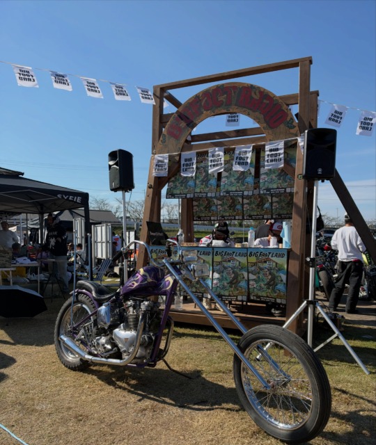 【BIG FOOT LAND 2026🏁】今年も @big_foot_land  に出店させて頂きました！ブースを見に来て頂いたお客様、お買い物頂いたお客様、関係者様誠に有難う御座いました🤝初回から出店させて頂き今年で早くも3年目。
また来年も楽しみにしております🙌#delinquentbros
#デリンクエントブロス
#デリンクエント
#非行兄弟
#bigfootland