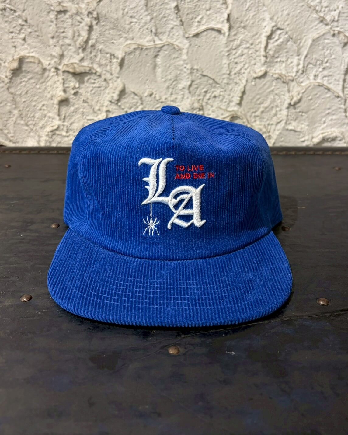 To live and Die in LA Corduroy Snap Back Cap　BLUE