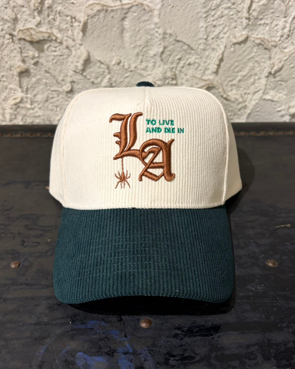 To live and Die in LA Corduroy 5 Panel Snap Back Cap　NATURAL×GREEN