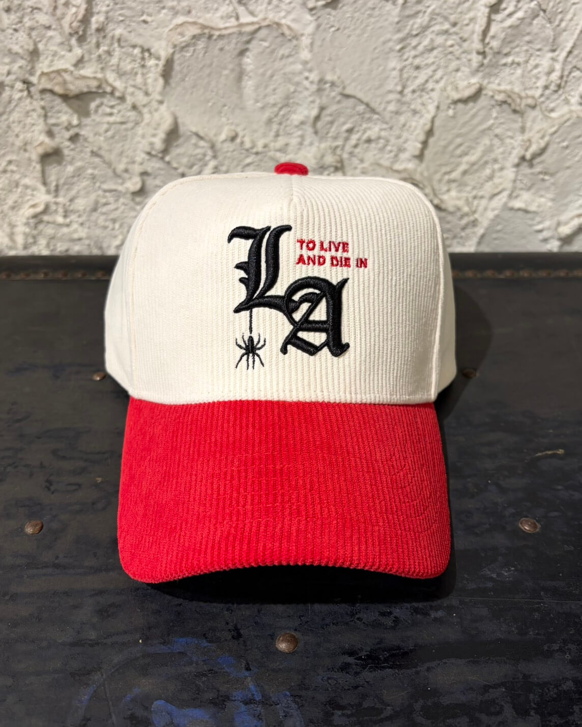 To live and Die in LA Corduroy 5 Panel Snap Back Cap　NATURAL×RED