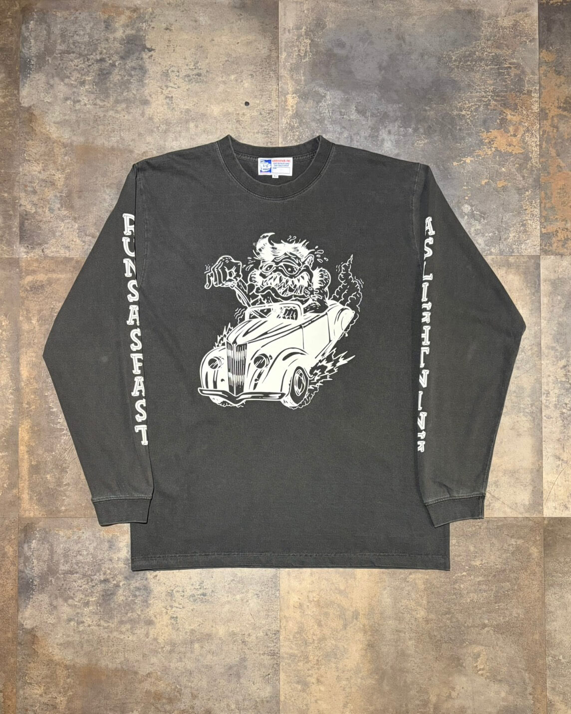 GLISTER MONSTER L/S TEE　VINTAGE BLACK