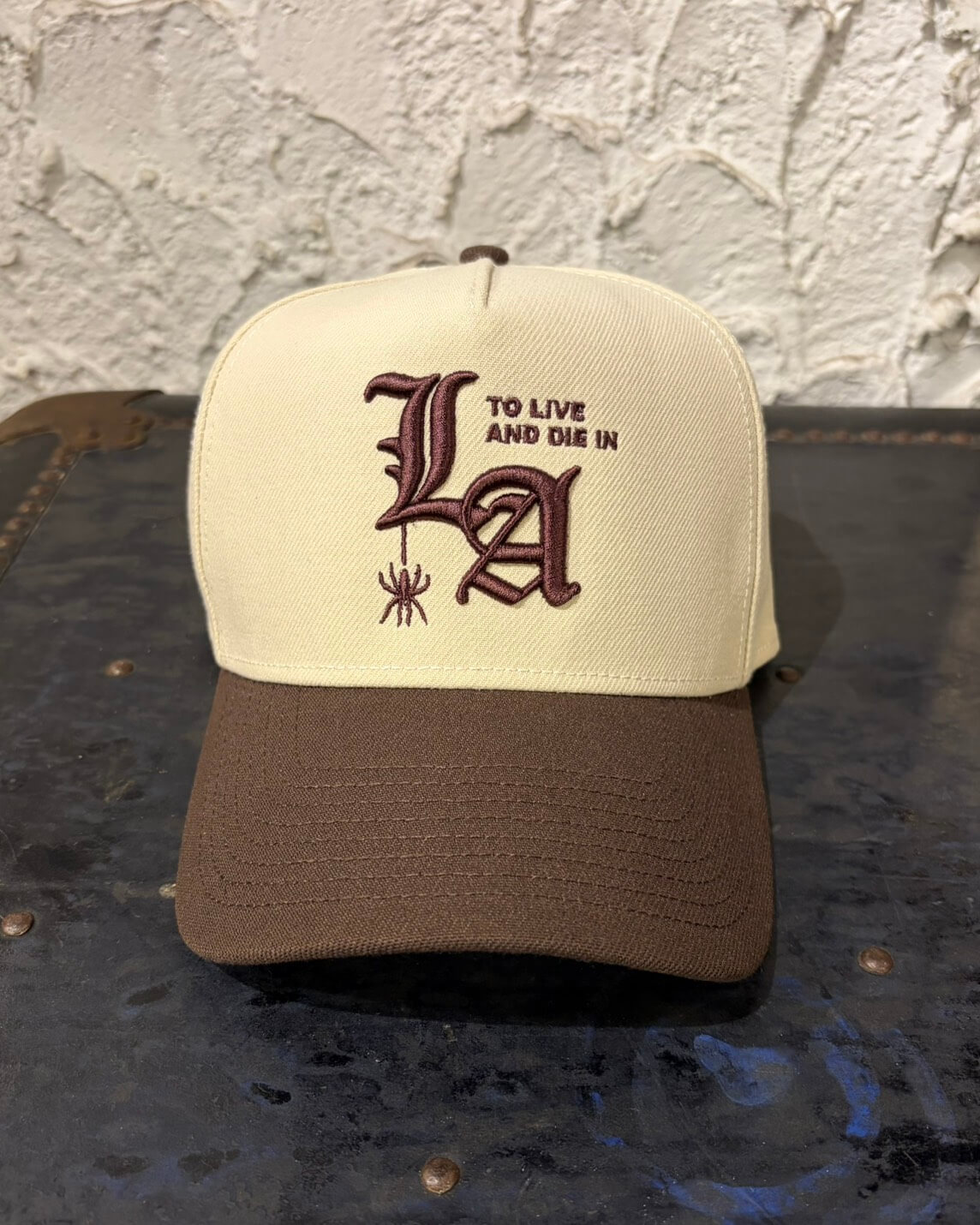 To live and Die in LA Canvas 5 Panel Snap Back Cap　NATURAL×BROWN